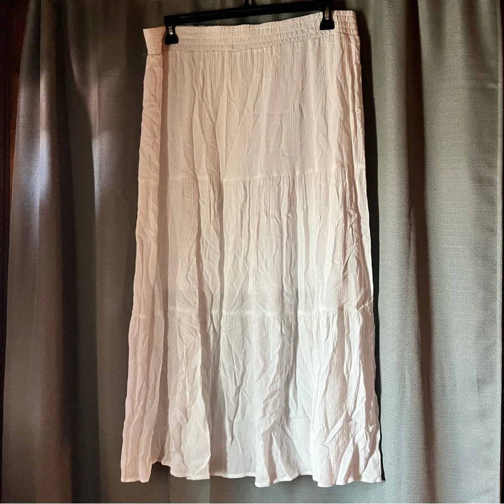 I.N. Studio White Maxi Skirt - Picture 2 of 9
